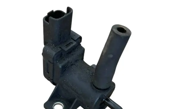Peugeot 3008 II Turbo solenoid valve 9665558580