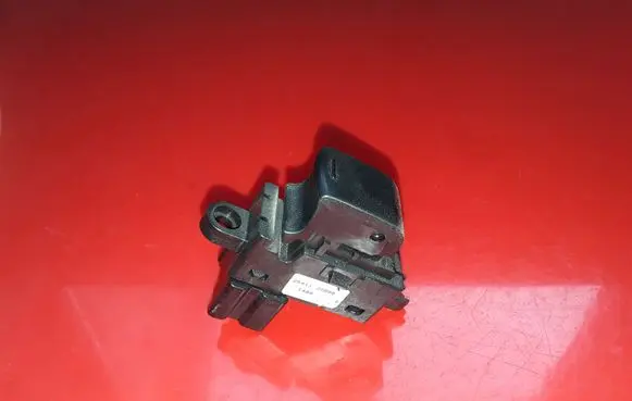Nissan Qashqai Electric window control switch 25411JD000
