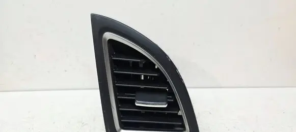 Honda CR-V Dashboard side air vent grill/cover trim 77615T0AA21ZA