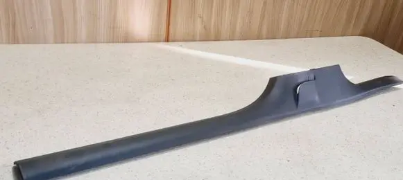 Volkswagen Golf Plus Front sill trim cover 5M0853372
