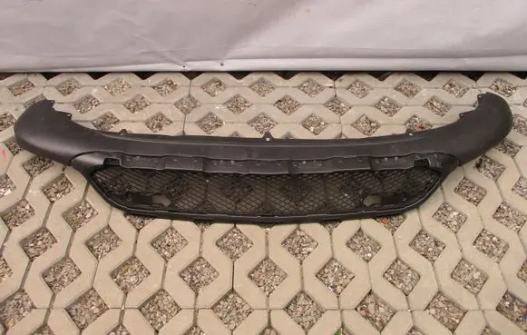 Mercedes-Benz GLC X253 C253 Front bumper lip A2538850565