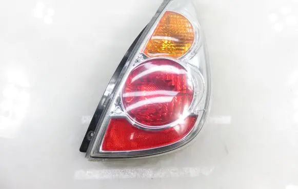 Suzuki Liana Rear/tail lights 3560354G1