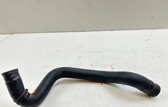 Jaguar XK - XKR Engine coolant pipe/hose 6W839S433AA