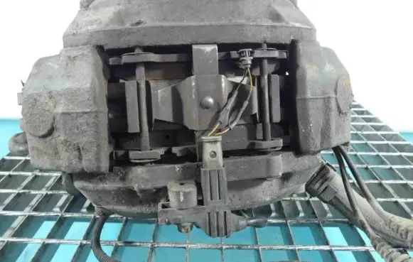 Mercedes-Benz E W211 Front brake caliper IMPRK1329390