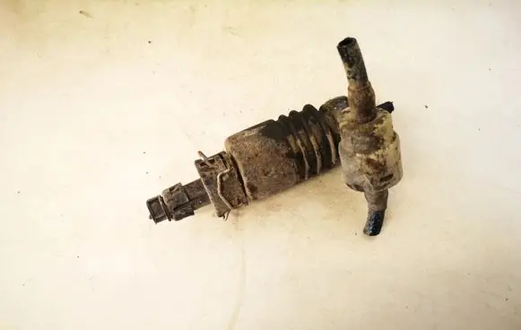 Opel Astra G Windscreen/windshield washer pump 