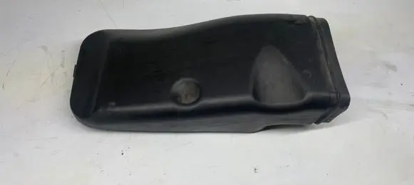 BMW 3 E90 E91 Air filter box cover 779795601