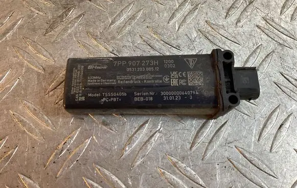 Porsche Macan (95B) Tire pressure control unit 7PP907273H