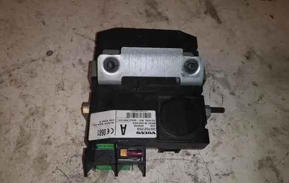 Volvo XC90 Head unit multimedia control 30752759