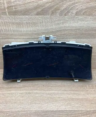 Toyota Corolla E120 E130 Speedometer (instrument cluster) 8380002C60 KMH