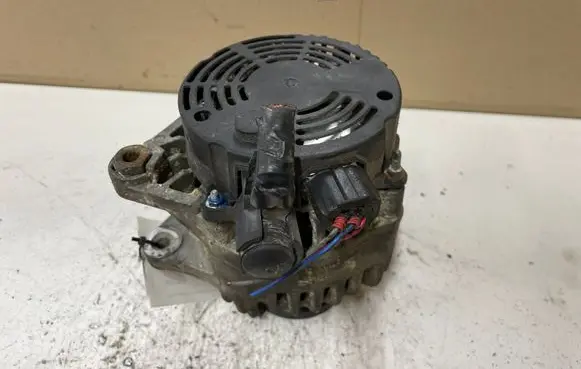 Ford Focus Generator/alternator 004898