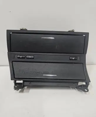 BMW 3 E46 Car ashtray 310220000 310260000