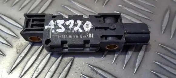 Audi A3 S3 8P Airbag deployment crash/impact sensor 4B0959643D PBT-GF30