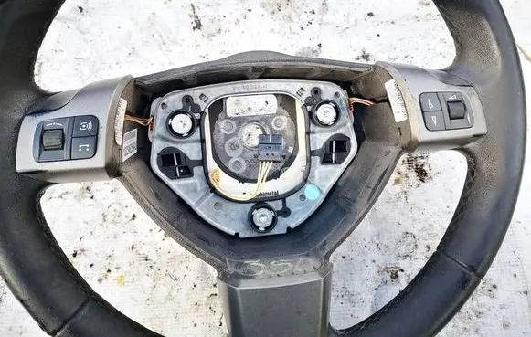 Opel Zafira B Steering wheel buttons/switches 13126750