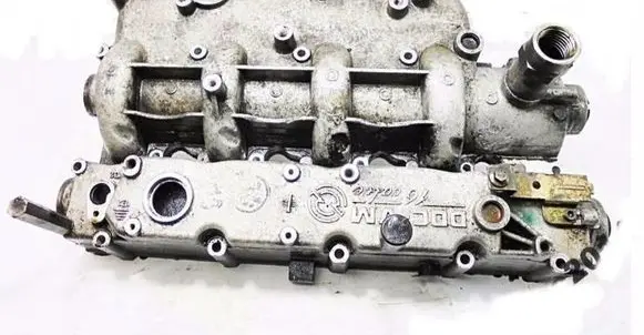 Chrysler Voyager Rocker cam cover 6869593854