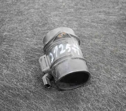 Renault Megane III Mass air flow meter 8200682558