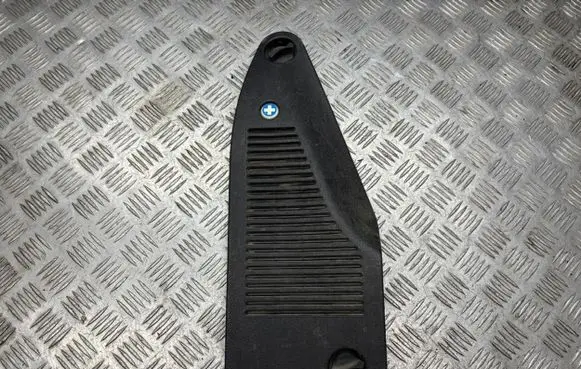 Opel Zafira A Trunk/boot lower side trim panel 90580309 2655348706 0088090