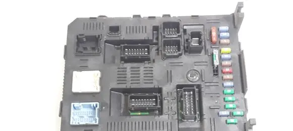 Peugeot 307 Comfort/convenience module 9660105980