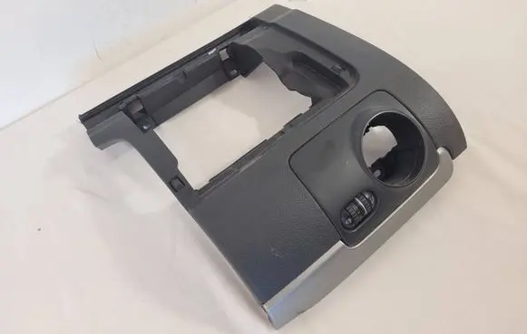 Volkswagen Golf VI Panel trim 5K1858417