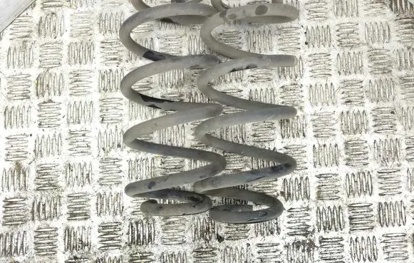 Mercedes-Benz EQA Rear coil spring