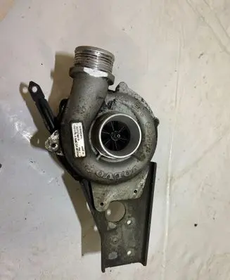 Volvo XC70 Turbo GTB2056VL 30757079 7577794