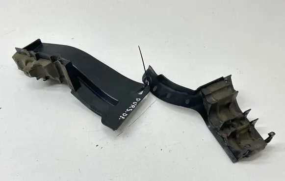 Dodge Durango III Other engine bay part 68148904AA 72523W 68148900AA