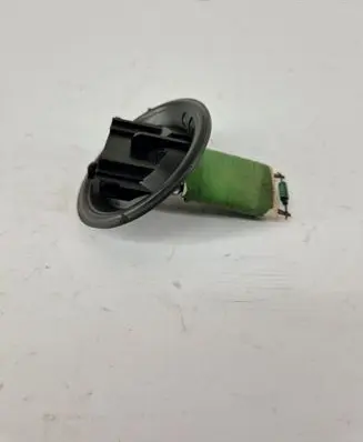 Heater blower fan relay
