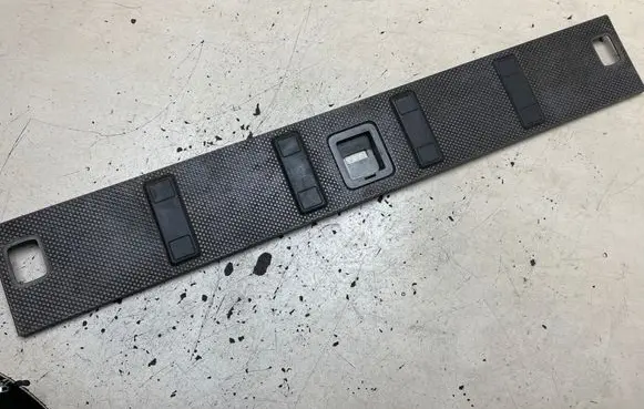 Nissan X-Trail T30 Other trunk/boot trim element 849089H400 849088H320