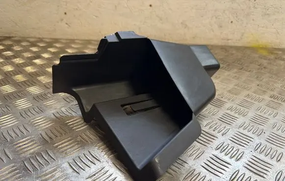Mercedes-Benz GLE W167 Other interior part A1676802604