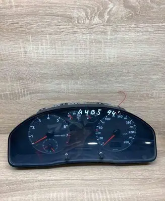 Audi A4 S4 B5 8D Speedometer (instrument cluster) 8D0919033CX 88311225