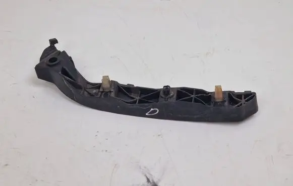 Hyundai i40 Front bumper mounting bracket 865163Z000