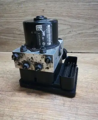 Volkswagen Touran I ABS Pump 1K0907379AA 00005305G1 10096003603
