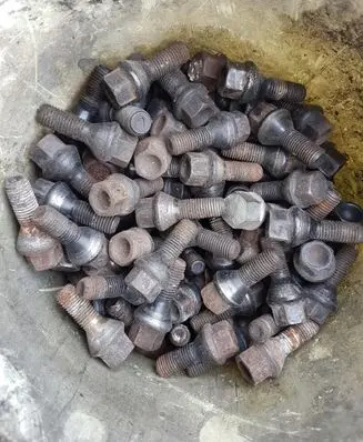 BMW 5 E39 Nuts/bolts 