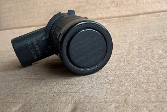 BMW 5 E60 E61 Parking PDC sensor 6989070 0503090641