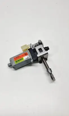 Hyundai Santa Fe Seat adjustment motor 88584G8100