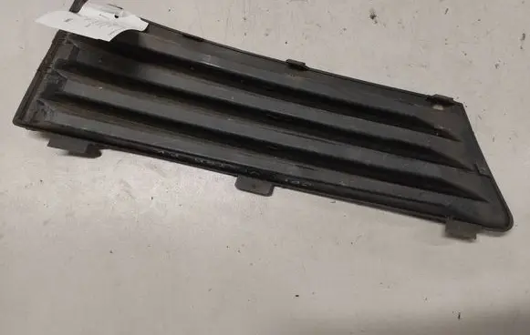 Opel Vectra B Front bumper lower grill GM13124987 DN325769024 13987