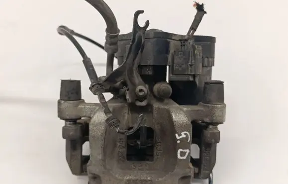 Rear brake caliper