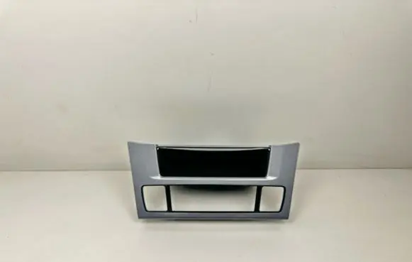 BMW 5 E60 E61 Glove box 9156029