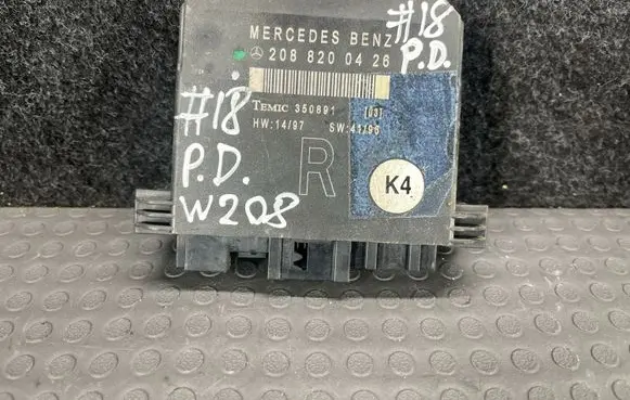 Mercedes-Benz CLK A208 C208 Door control unit/module 2088200426
