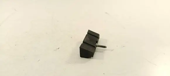 Ford Fusion II Battery bracket F75810747aa