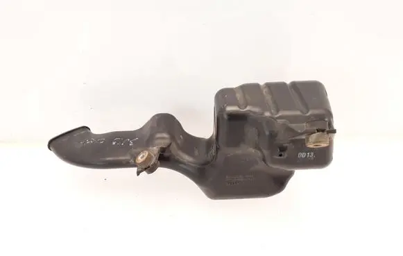 Honda CR-Z Intake resonator 