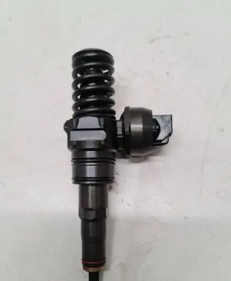 Volkswagen Caddy Fuel injector 038130073BN