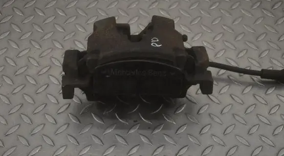 Mercedes-Benz GLE (W166 - C292) Front brake caliper