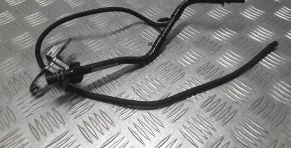 BMW 3 F30 F35 F31 Vacuum line/pipe/hose 8508215