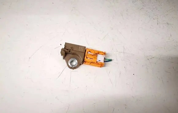Mazda 6 Airbag deployment crash/impact sensor kd4557kc0 kd45-57kc0