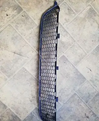 Lexus IS 220D-250-350 Front bumper lower grill NOCODE
