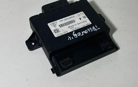 Volkswagen Touareg II Voltage converter/converter module 7PP959663E 7PP959663F