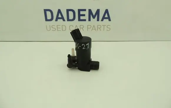 Ford Mondeo MK IV Windscreen/windshield washer pump 1S7117K624FE DS21