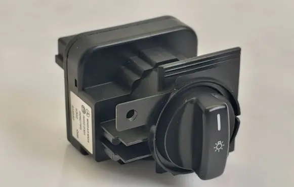 Mercedes-Benz B W245 Light switch 1695451004 32220101 0262785