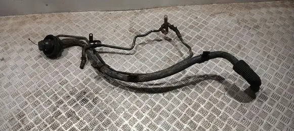 Toyota RAV 4 (XA30) Fuel tank filler neck pipe