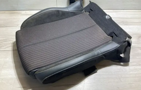DS Automobiles 3 Crossback Seat trim 1322937
